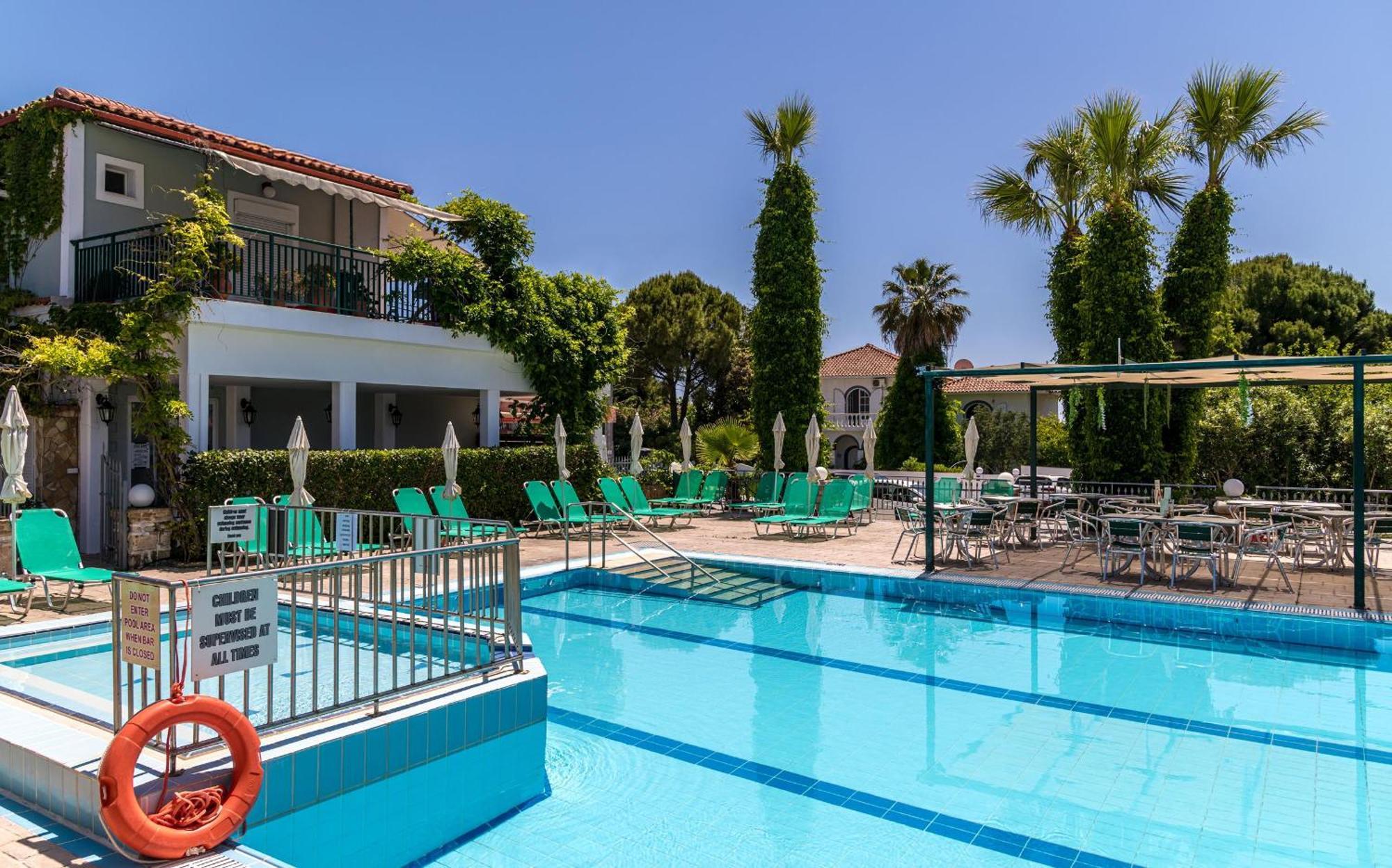 Sofia'S Hotel Каламакион Экстерьер фото